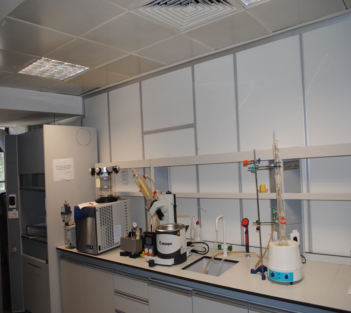 Bitki Ekstraksiyon ve Liyofilizasyon Laboratuvarı.jpg